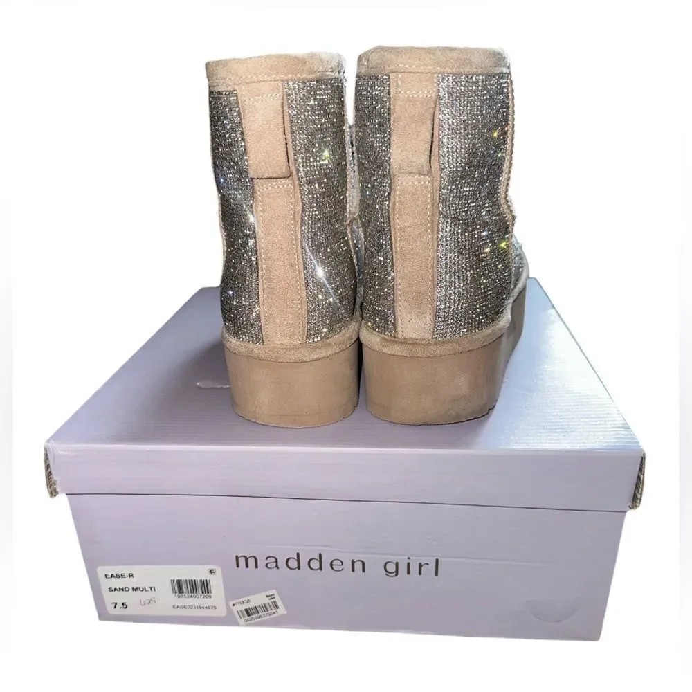 Madden Girl Silver Boots. Size 7 1/2.